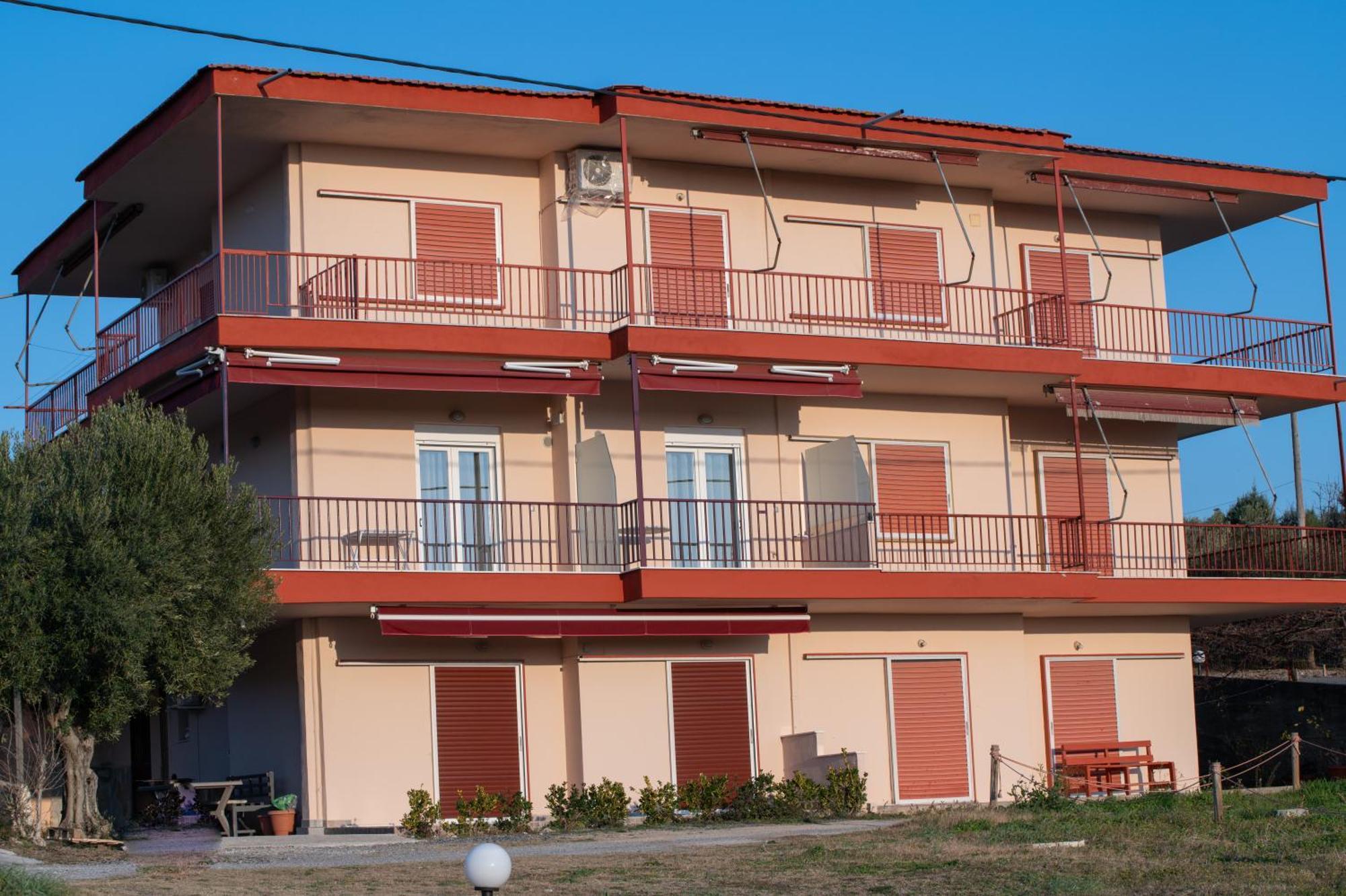 Olea Apartments Palioura Epanomí Buitenkant foto